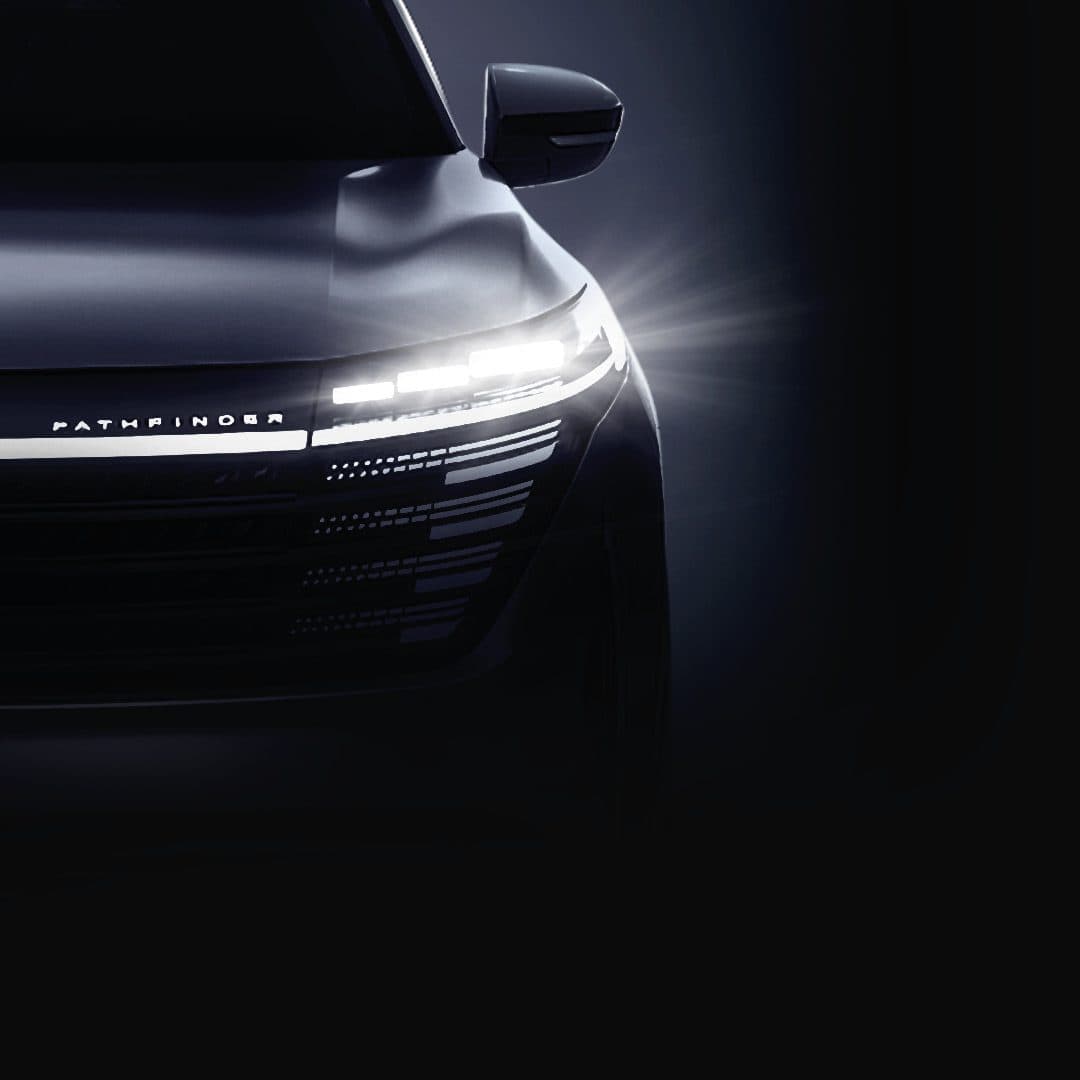 Detalle de los faros LED de la Nissan Pathfinder